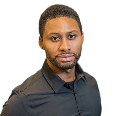 theo pippins headshot